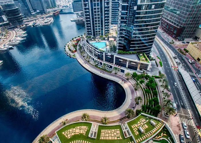 Peaceful Waterfront Marina View