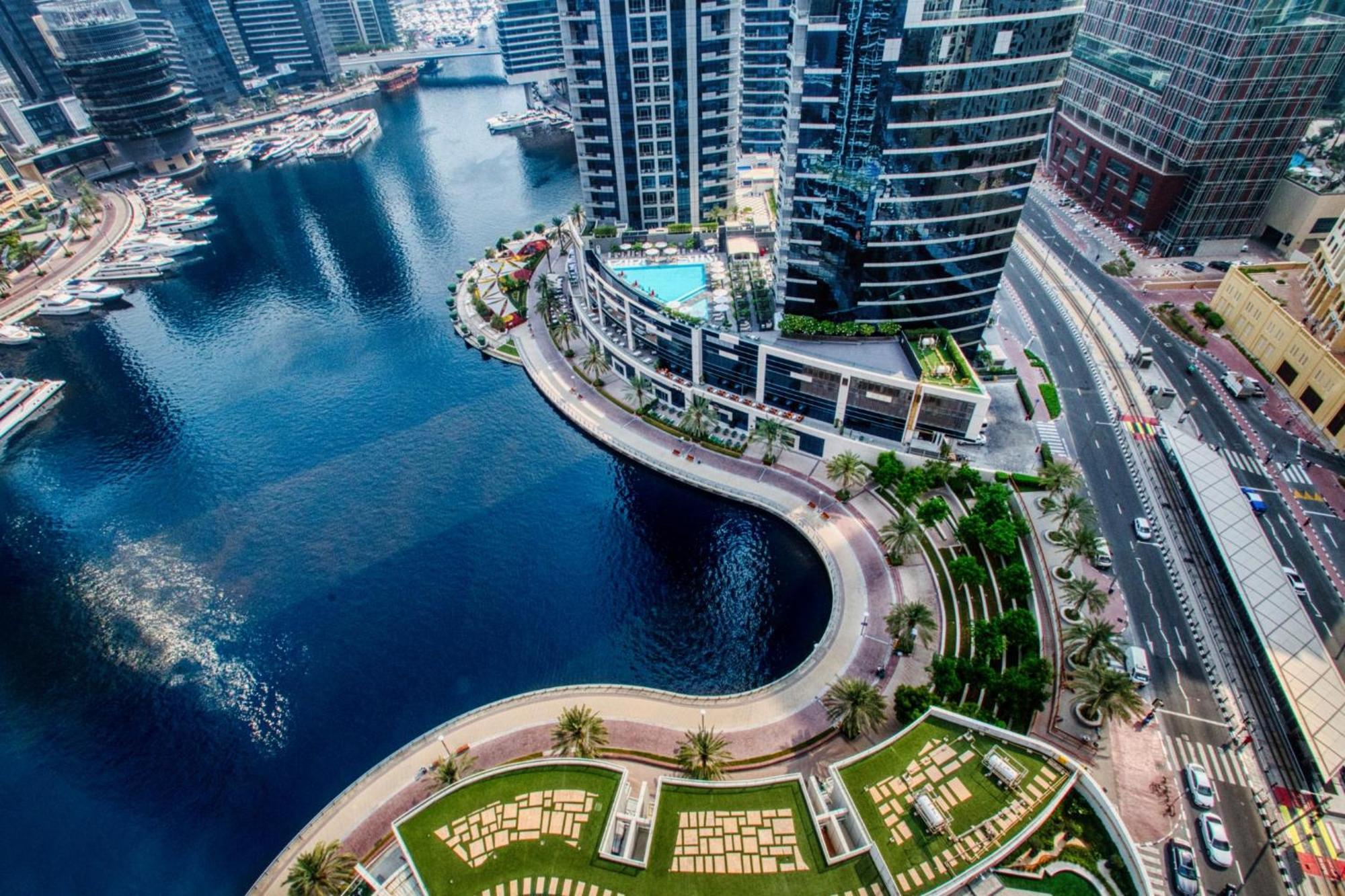 Apartment Peaceful Waterfront Marina View